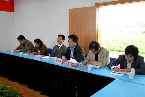 何勇的人物介绍