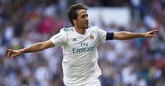 皇马元老队2-1阿森纳元老队谁进的球？