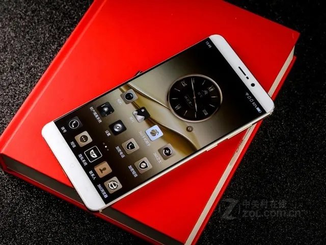 安全续航性能全占 360 Q5安全手机 南宁售2000元