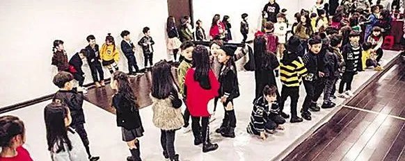 11女童入选韩女团的原因是什么？