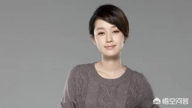 李小璐微博背景墙换成与贾乃亮的婚纱照，两人真的要复合吗？