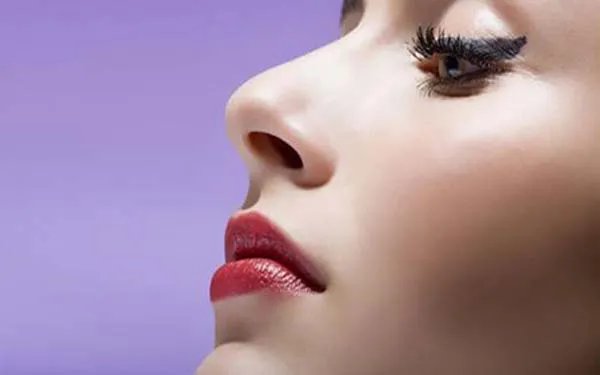 北京硅胶隆鼻哪家医院好