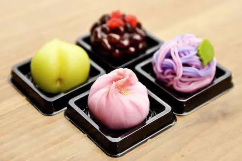 婚宴回礼小礼品有哪些  结婚回礼送什么实用的