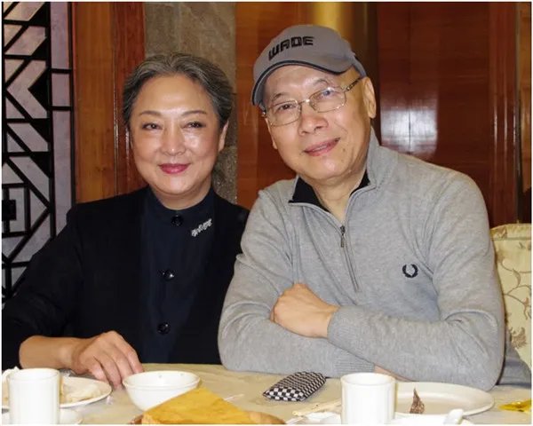 岳华老婆恬妮个人资料 没想到岳华老婆恬妮还是艳星出道