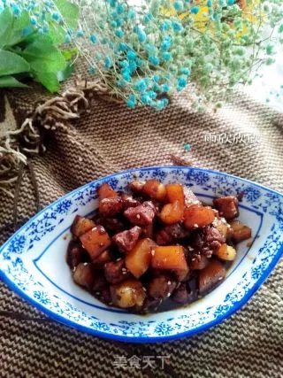 土豆红烧肉