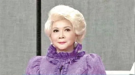 相爱相杀姐妹花：蔡明吐槽倪萍“胖到顶尖”，姐妹互怼好有爱，你怎么看？