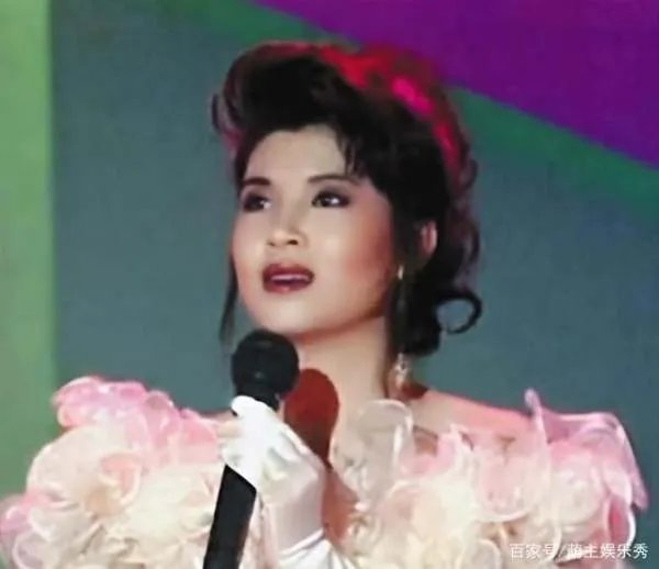 天后杭天琪,被曝白马会所常客后遭嘲,背后是3次婚姻的伤痕,近况如何?