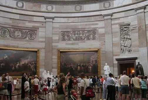 美国国会大厦的建筑结构是什么样的 历史上沿革是发展起来的