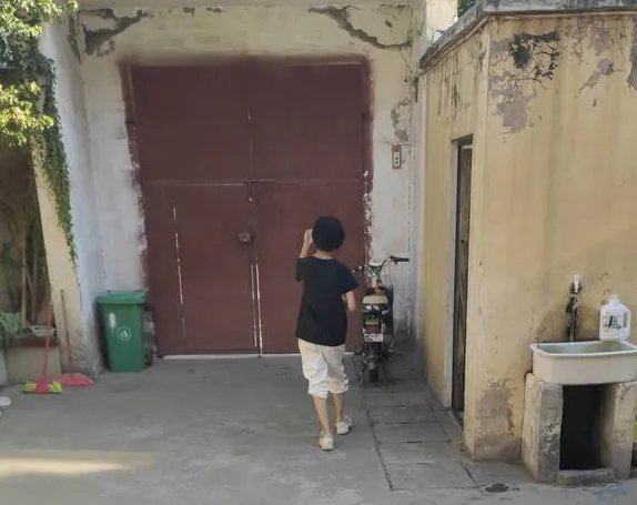 13岁女孩私塾任教是怎么回事？