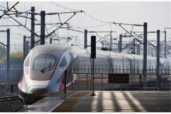 使用复兴号送快递到底有多快?