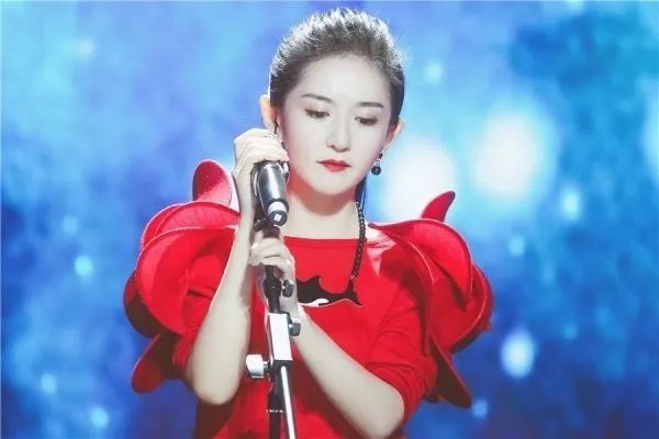 谢娜曾多次被爆欺压吴昕，吴昕的回应又透露了什么？