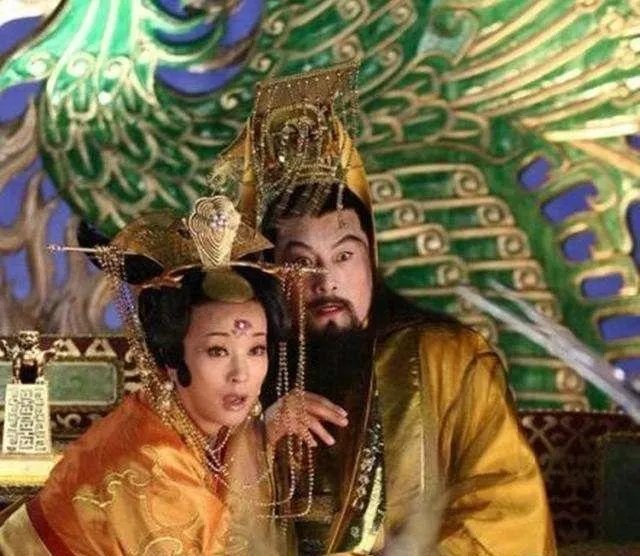 王母娘娘是玉帝的老婆还是母亲呢？