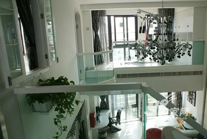 9万搞定160平复式窝 纯净的味道令人迷醉