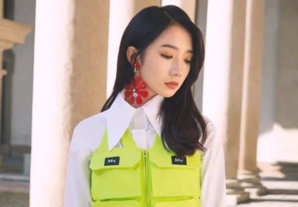 中国文艺网点评孟美岐事件,都说了什么?