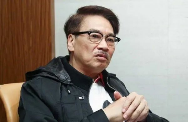 吴孟达临终前听到亲人呼唤用力睁眼，人生最后一刻他的内心是怎样的？