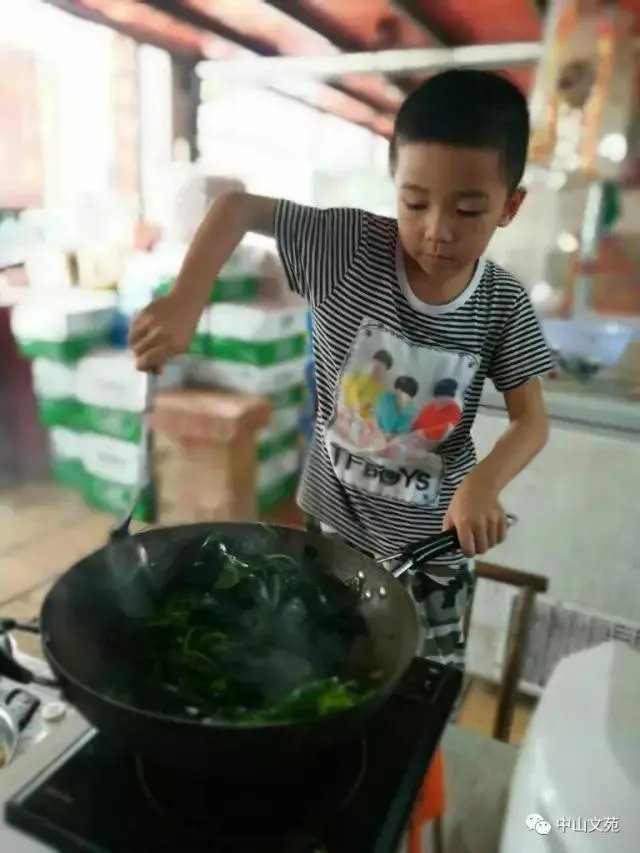 你会用照片或文字记录孩子的成长吗？