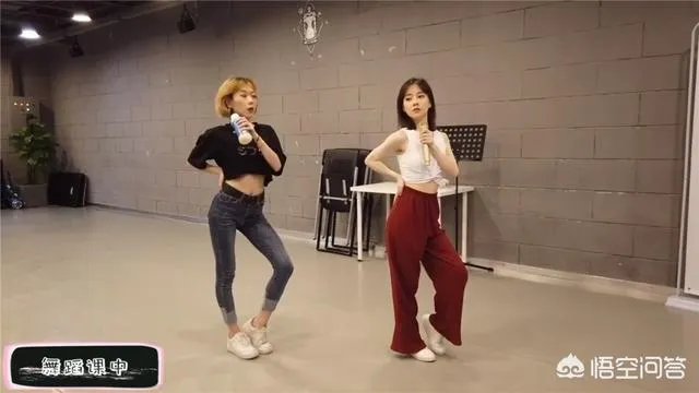 如何评价冯提莫？