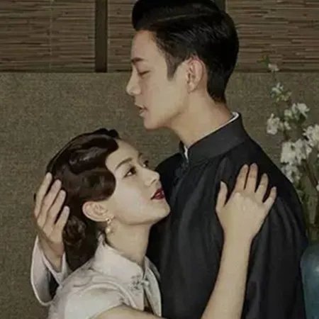 何炅喜欢赵丽颖吗？  两人到底有没有在一起