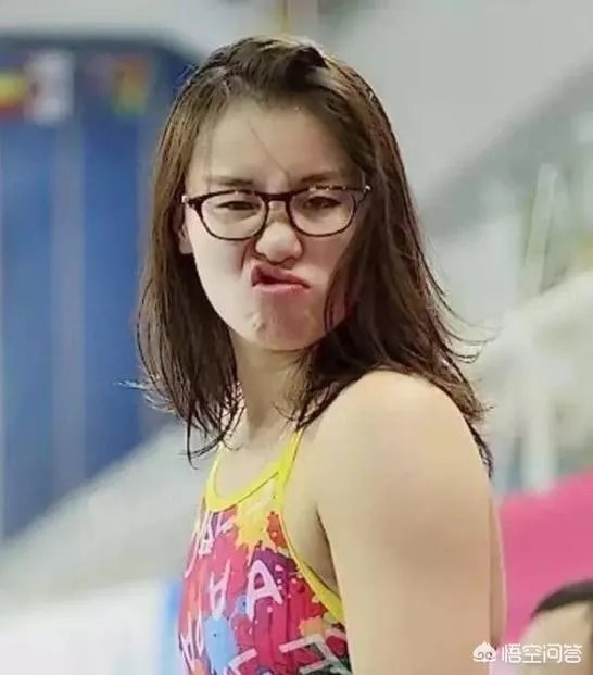 傅园慧世锦赛颗粒无收,被指心在综艺身在泳池会好吗?傅爸爸又怒怼网友,他这样对吗?