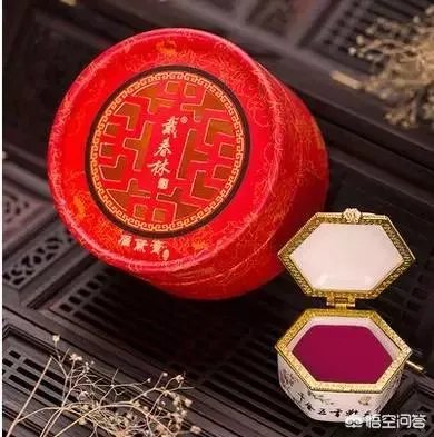 国内有哪些不起眼但是非常好用的的化妆品?