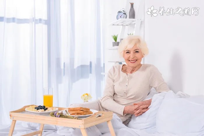 爱转角的歌词 歌曲爱转角的歌词