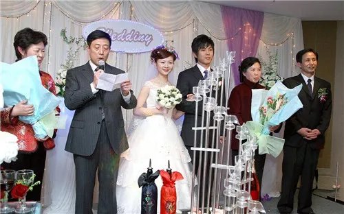 结婚典礼讲话稿大全 结婚典礼上要怎么讲话