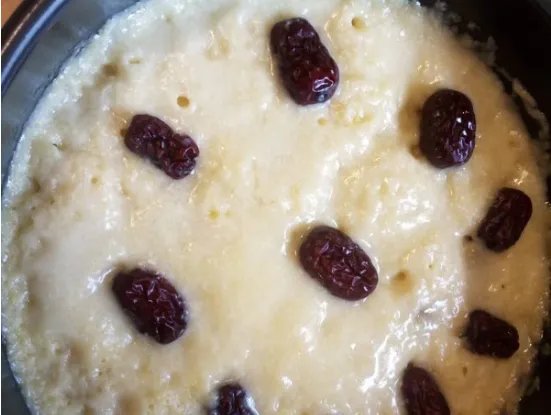 小米面发糕，小米发糕怎么做才松软，纯小米发糕的做法