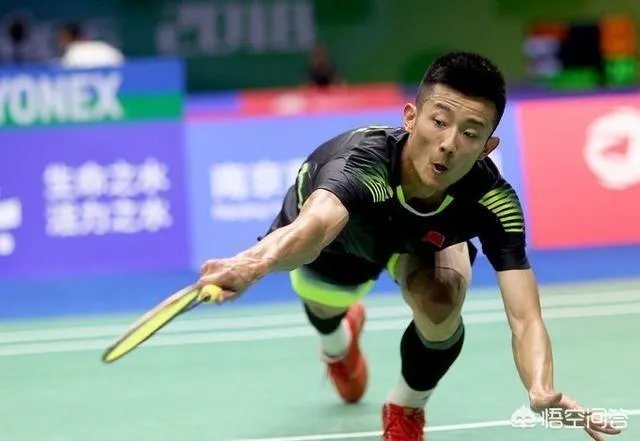 世锦赛上谌龙2-0战胜西本拳太，第二局谌龙5-11落后但最终逆转取胜，你怎么看？