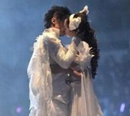 古巨基结婚照片大全 与助理女友甜蜜完婚