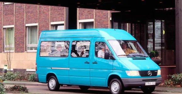 福建奔驰与北京奔驰是什么关系？