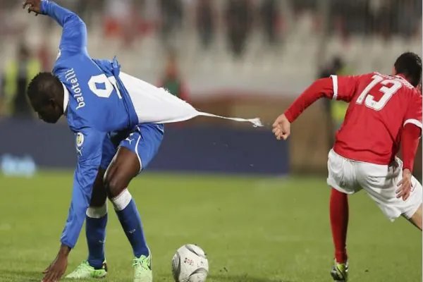 生拉硬拽是什么意思解释