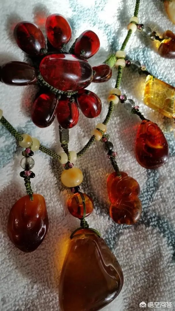 琥珀和蜜蜡真正的区别是什么?