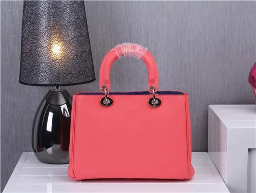 盘点世界名牌包包前十名 名牌包怎么保养