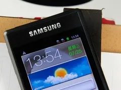 挥洒操控自如 三星B9120商家报不到1w