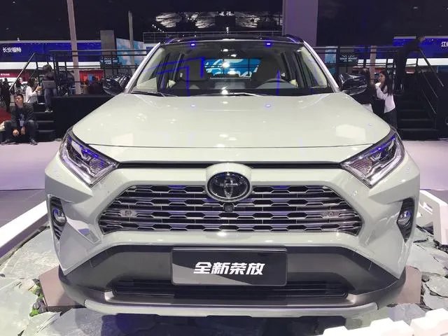 丰田RAv4新车多少钱？