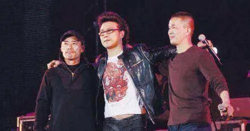 汪峰为什么不让旭日阳刚唱《春天里》?拜托了各位 谢谢