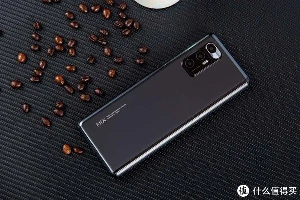 为什么说小米首款折叠屏只是个半成品？小米MIX FOLD优点缺点一文全解析