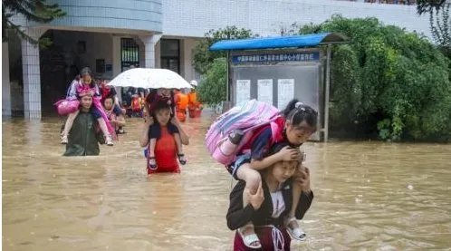 南方强降雨扩大哪些地区受到影响？