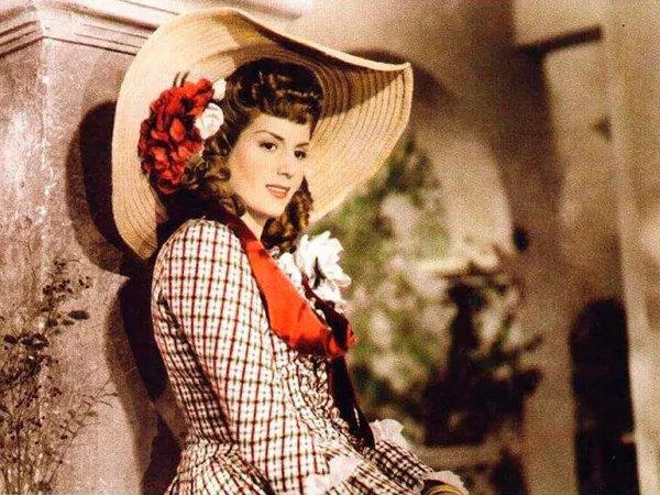 贝隆夫人为什么被鞭尸?