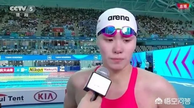 傅园慧世锦赛颗粒无收,被指心在综艺身在泳池会好吗?傅爸爸又怒怼网友,他这样对吗?