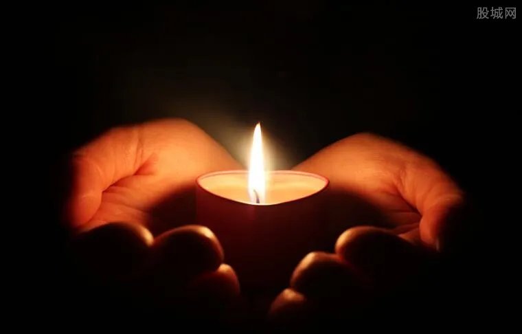 五粮液：独董郎定常因突发疾病去世 他得了什么病？