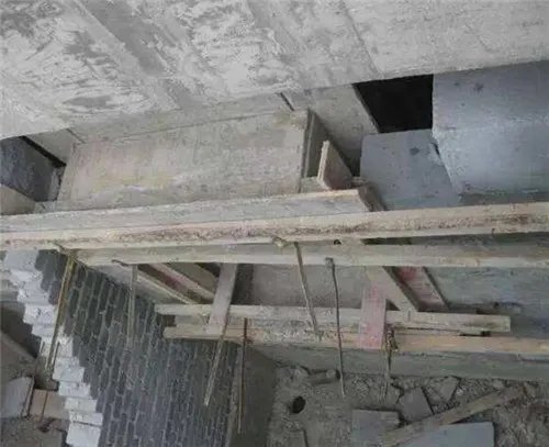 拆模时混凝土强度要求是多少