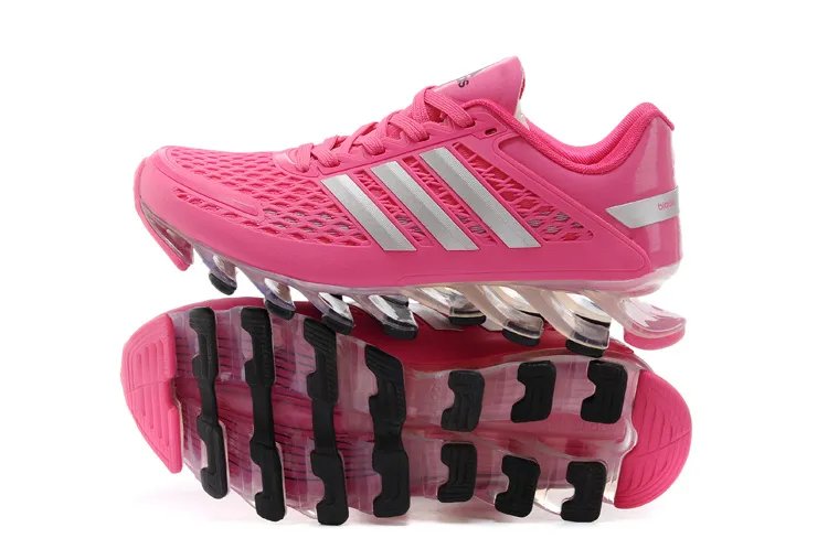 奔跑吧兄弟第二季范冰冰的红色鞋子什么牌子