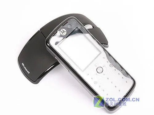 欧美系首款中国3G机 摩托罗拉L800t评测