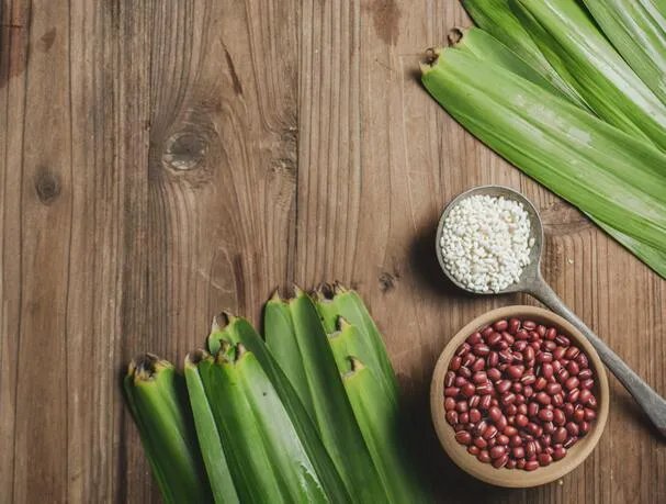 粽子皮是什么叶子 包粽子用的那个叶子叫什么