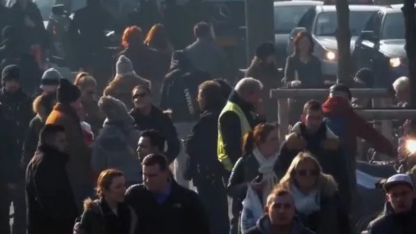 北极圈出现罕见的高温:32摄氏度,全球气温进入“发烧”模式?