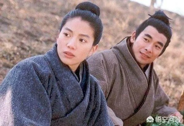 花木兰参军那么多年，为什么没有人发现她是女儿身？