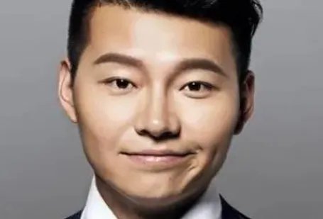 吴彼和金靖是什么关系?