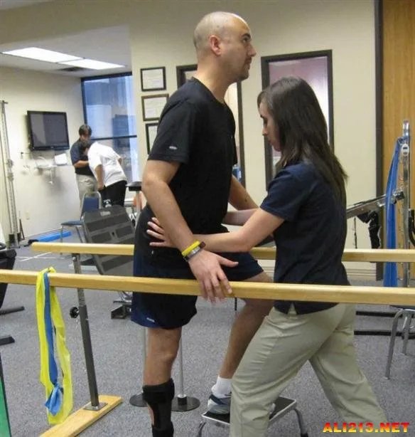 上大学就选它们！外媒评选2015年十大最热门工作榜