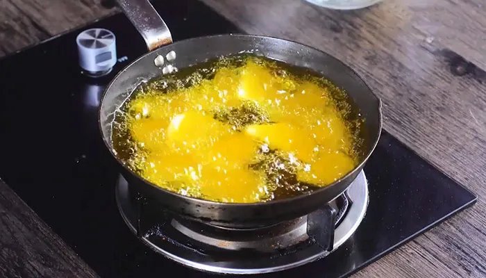 干锅土豆片的家常做法 干锅土豆片的做法